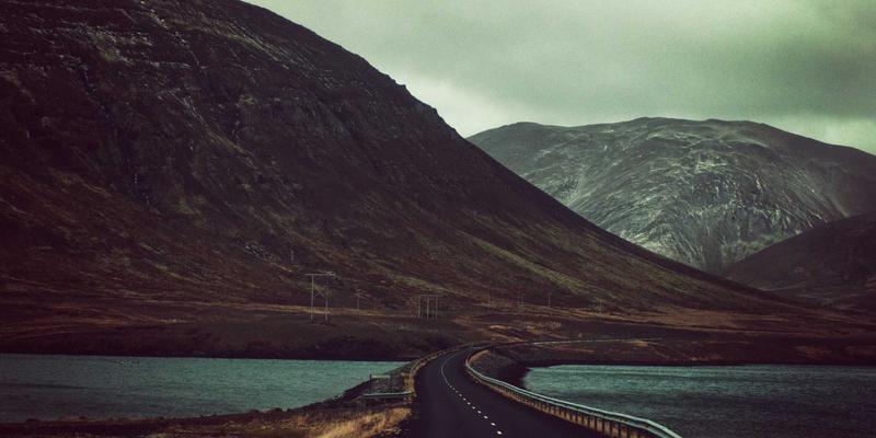 5G专网与工业互联网融合：构建高可靠车间网络架构的IT解决方案